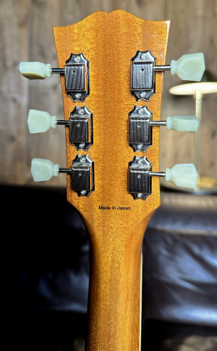 Guitarra eléctrica TOKAI ES180 VNT Semi Hollow Natural