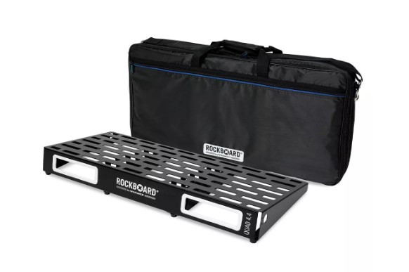 Pedalboard ROCKBOARD QUAD 4.4 con Funda RBO B 4.4 QUAD B