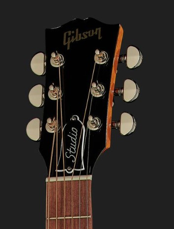 Guitare électroacoustique GIBSON J-45 Studio Noyer