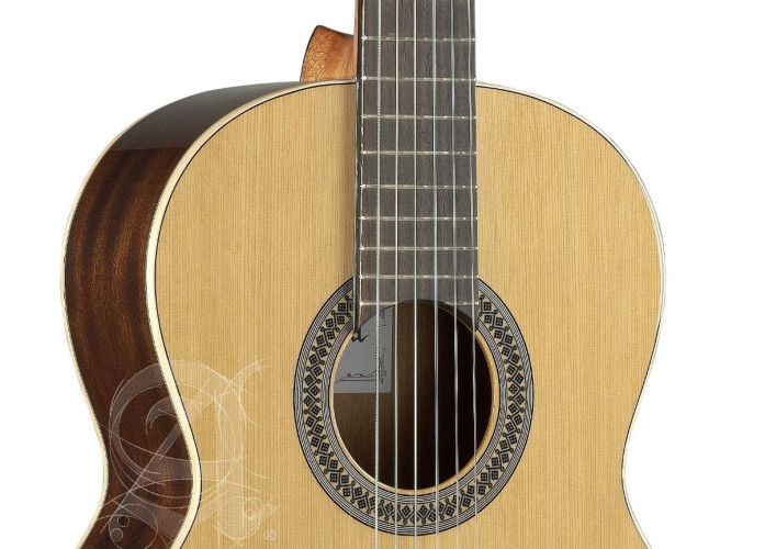 Guitare classique ALHAMBRA 2C