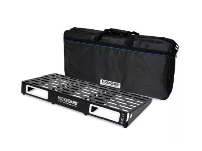 Pedalboard ROCKBOARD QUAD 4.4 con Funda RBO B 4.4 QUAD B